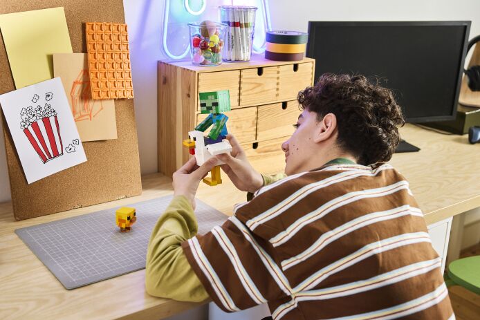 LEGO® Minecraft Chicken Jockey (21582) (5)