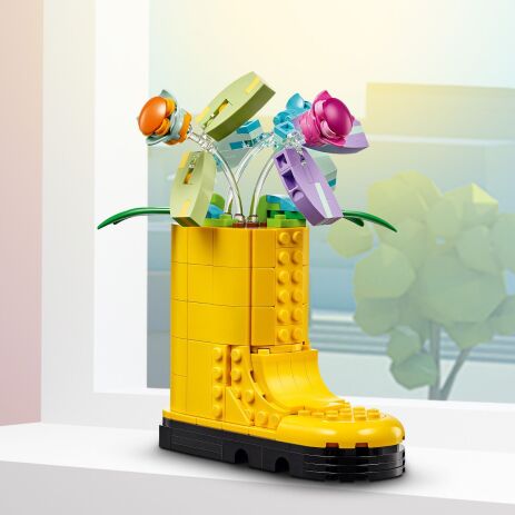 LEGO Creator 3in1 Flowers In Watering Can (31149) (2)