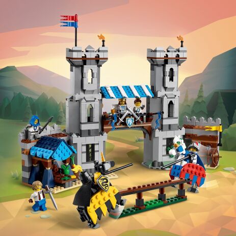 LEGO Creator 3in1 Medieval Horse Knight Castle (31168) (3)