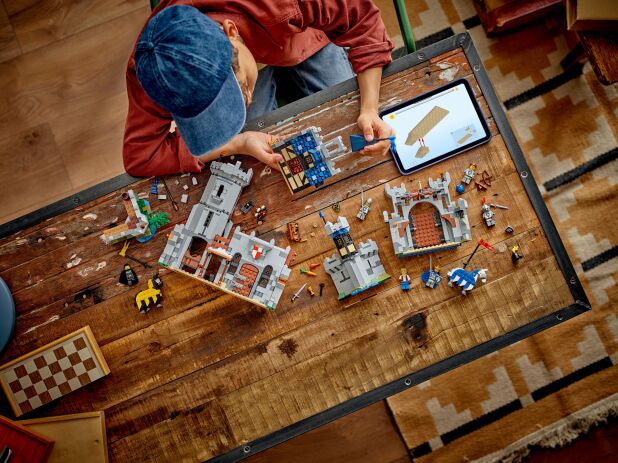 LEGO Creator 3in1 Medieval Horse Knight Castle (31168) (5)