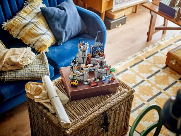 LEGO Creator 3in1 Medieval Horse Knight Castle (31168) (8)