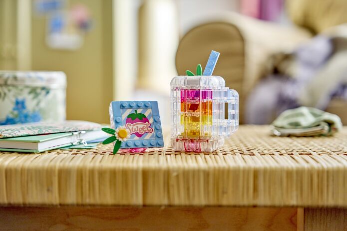 LEGO® Creator 3in1 Floral Decor Perfume Bottle (31383) (9)