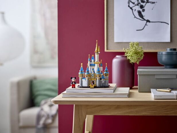 LEGO Disney Mini Disney Castle (40478) (3)