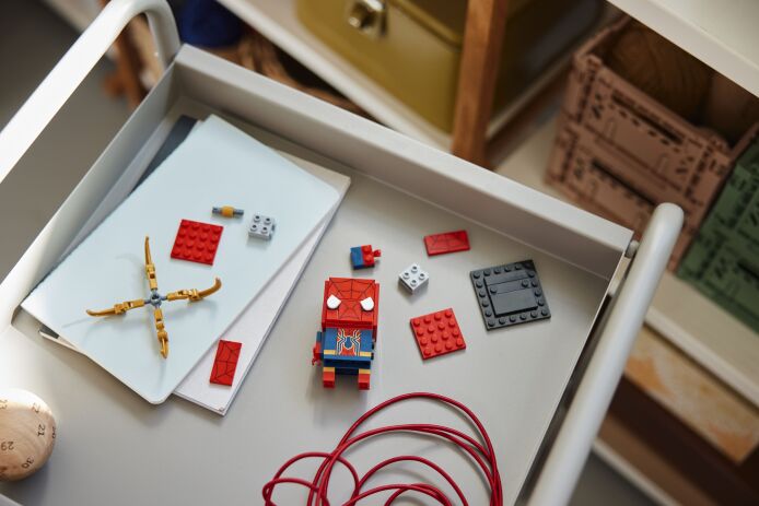 LEGO Brickheadz Iron Spider-Man (40670) (2)