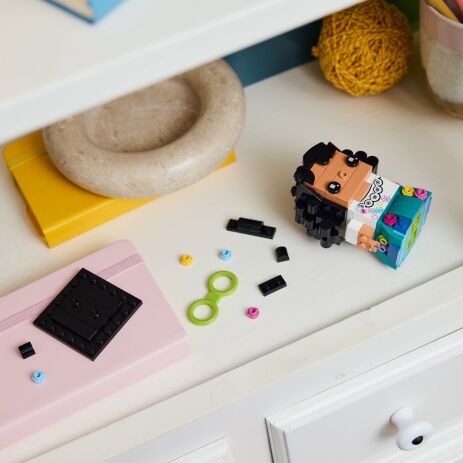 LEGO Brickheadz Disney Mirabell Madrigal (40753) (2)