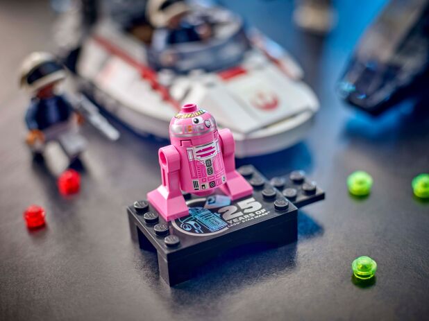 LEGO Star Wars Imperial Dropship vs. Rebel Scout Speeder (40755) (3)