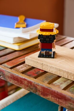LEGO Brickheadz Monkey D. Luffy Figure (40799) (5)