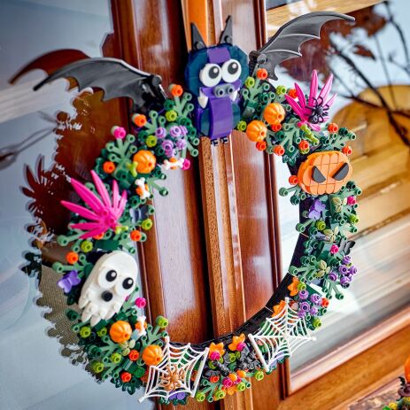 LEGO Halloween Wreath (40825) (4)