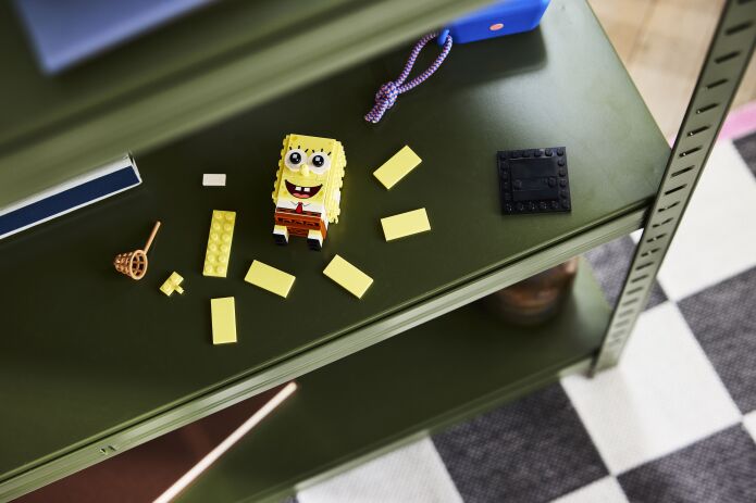 LEGO® Brickheadz Spongebob Squarepants Figure (40858) (2)