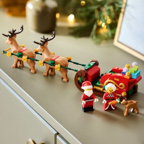 LEGO® Santa's Holiday Sleigh Adventure (40866) (4)