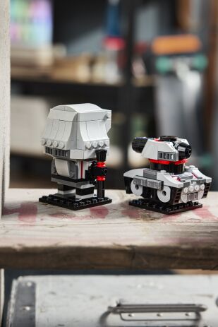 LEGO® Brickheadz Megatron Robot & Vehicle (40924) (4)