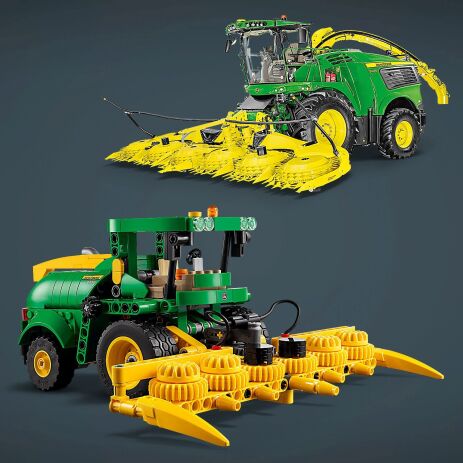 LEGO Technic John Deere 9700 Forage Harvester (42168) (3)