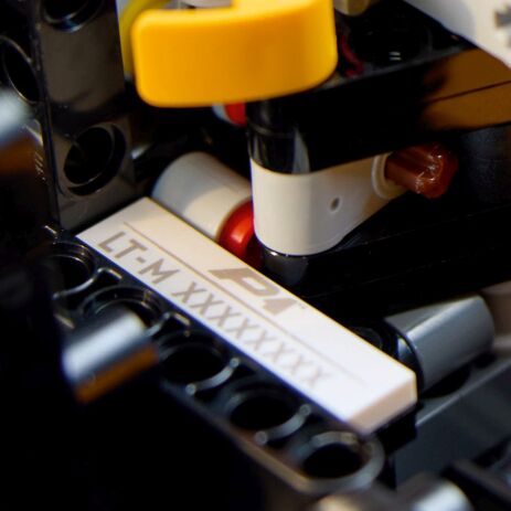 LEGO Technic McLaren P1 (42172) (4)