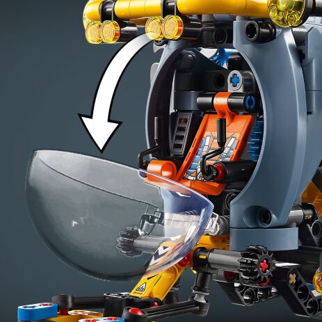 LEGO Technic Deep-Sea Research Submarine (42201) (3)