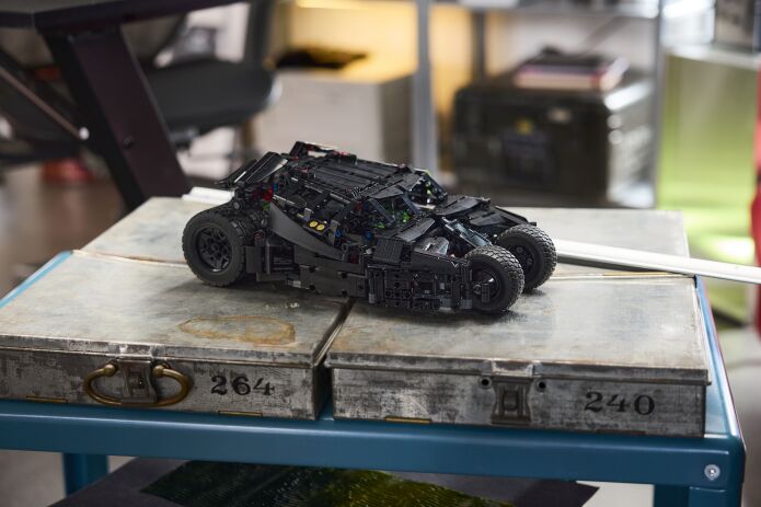 LEGO® Technic Batmobile Tumbler (42239) (6)