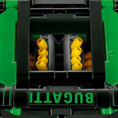 LEGO® Technic Green Bugatti Chiron Pur Sport Hypercar (42241) (3)