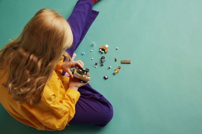 LEGO Friends Mobile Bakery Food Cart (42606) (4)