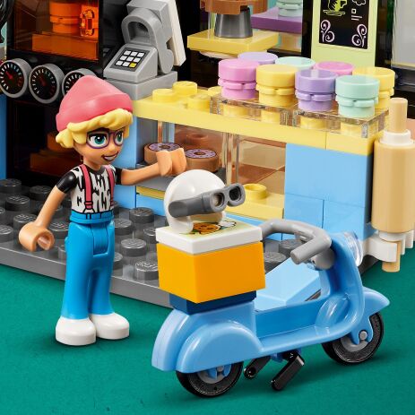 LEGO Friends Heartlake City Cafe (42618) (4)