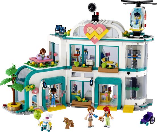 LEGO Friends Heartlake City Hospital (42621) (1)