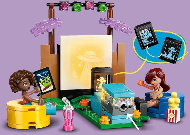 LEGO Friends Friendship Movie Night (42642) (2)