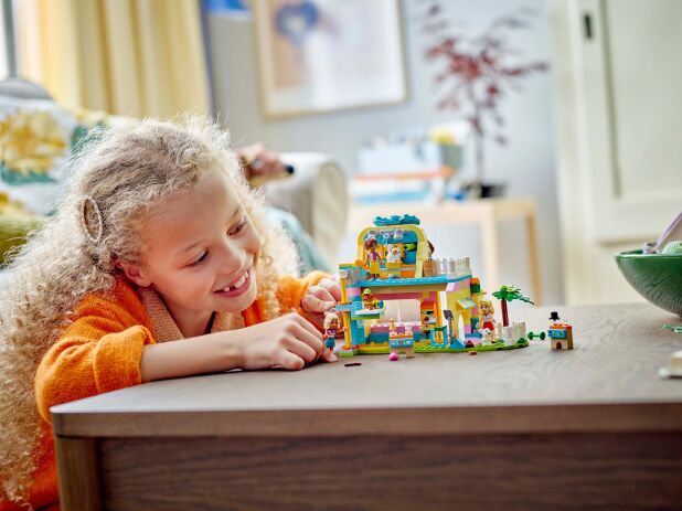 LEGO Friends Pet Accessories Shop (42650) (10)