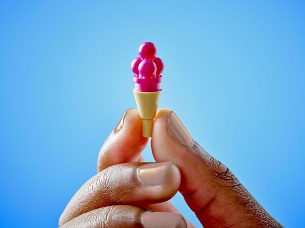 LEGO Friends Family Vacation Beach Resort (42673) (6)