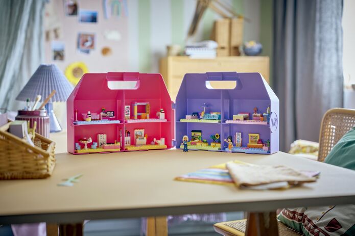 LEGO® Friends Creative Dollhouse Suitcase (42697) (7)