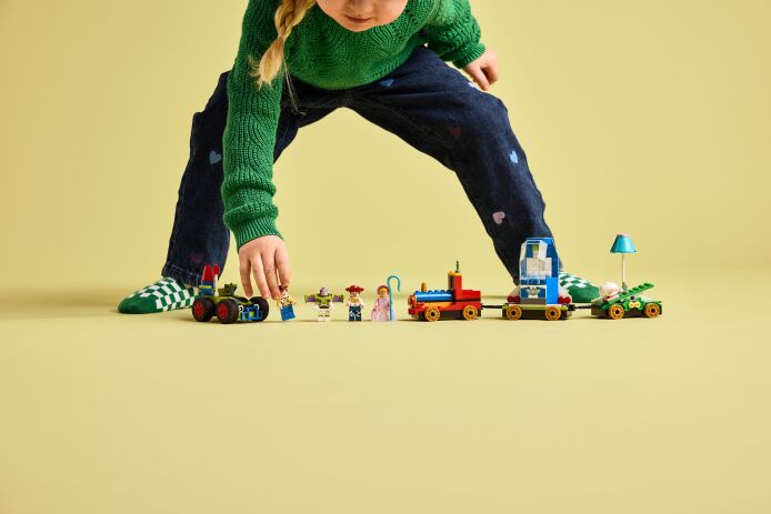 LEGO Disney Toy Story Celebration Train & RC Car (43264) (6)