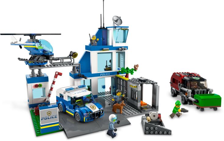 LEGO City Police Station (60316) (1)