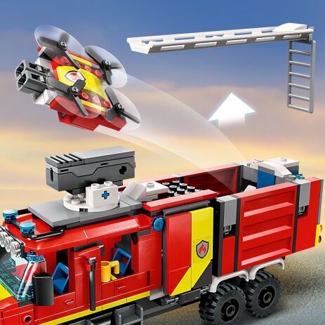 LEGO City Fire Command Truck (60374) (7)