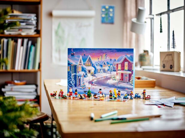 LEGO City Advent Calendar 2024 (60436) (10)