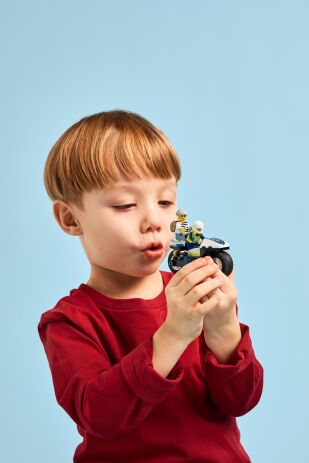 LEGO City Police Motorcycle Chase (60455) (5)