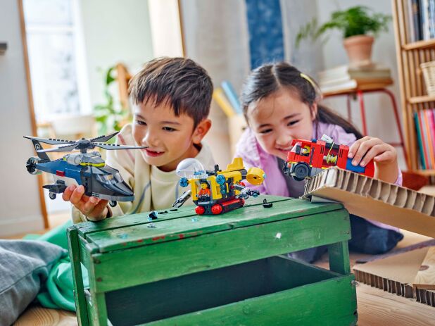 LEGO City Helicopter, Fire Truck & Submarine Remix (60462) (8)