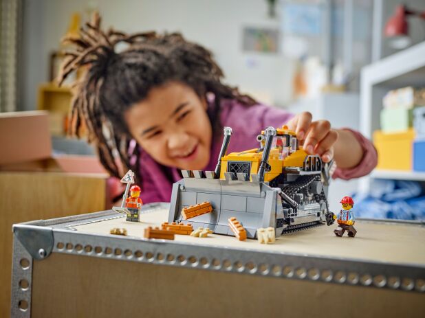 LEGO City Yellow Bulldozer (60466) (6)