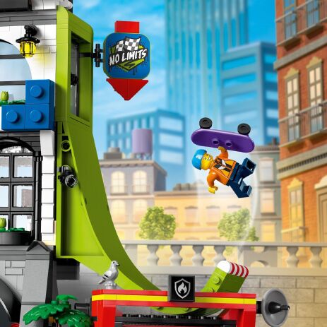 LEGO City The City Tower (60473) (2)