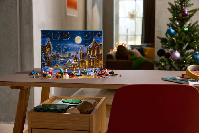 LEGO City Advent Calendar 2025 (60475) (8)