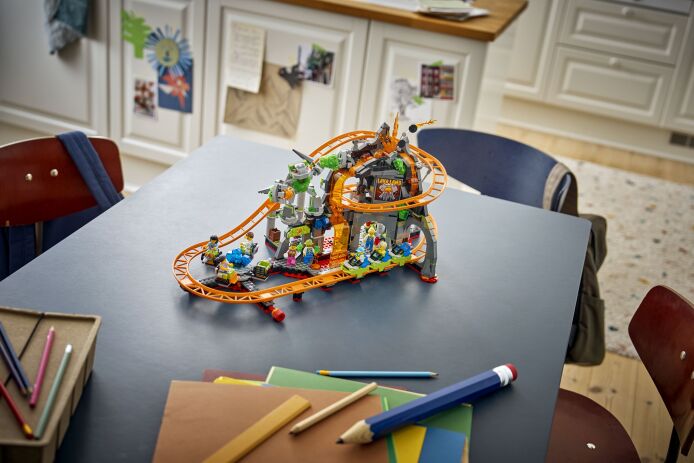 LEGO® City Lava Land Roller Coaster Park (60501) (11)