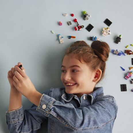 LEGO Minifigures Space Series 26 (71046) (9)