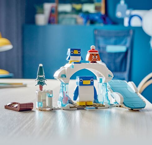 LEGO Super Mario Penguin Family Snow Adventure Expansion Set (71430) (7)