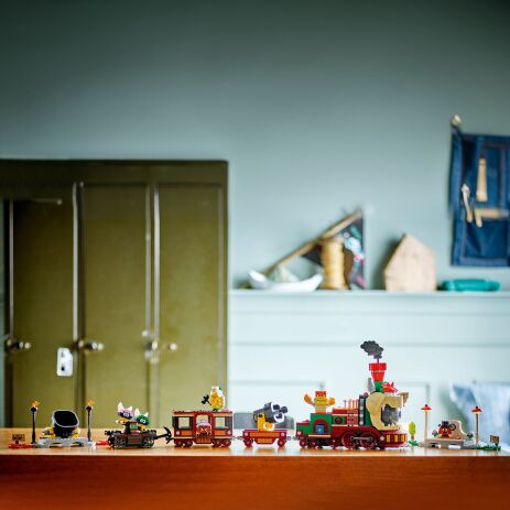 LEGO Super Mario The Bowser Express Train (71437) (12)