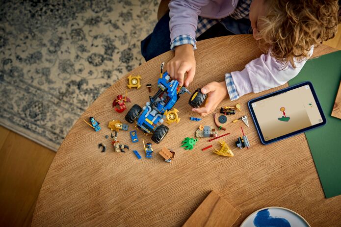 LEGO Ninjago Jay's Transforming Car (71856) (5)