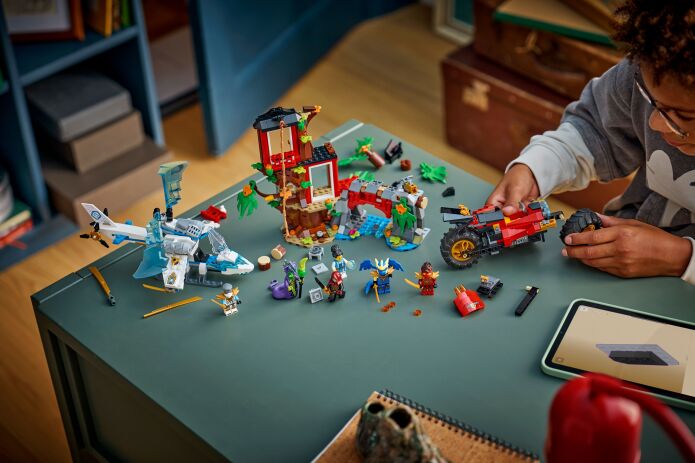 LEGO Ninjago Ninja Vehicle Tree House Battle (71857) (5)