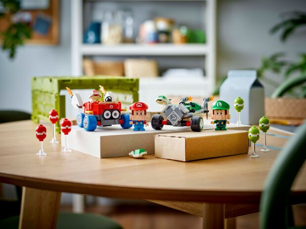 LEGO Super Mario Kart-Baby Mario vs. Baby Luigi (72034) (7)