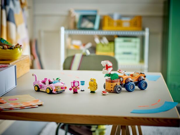 LEGO Super Mario Kart-Piranha Plant Power-Up Pursuit (72044) (9)