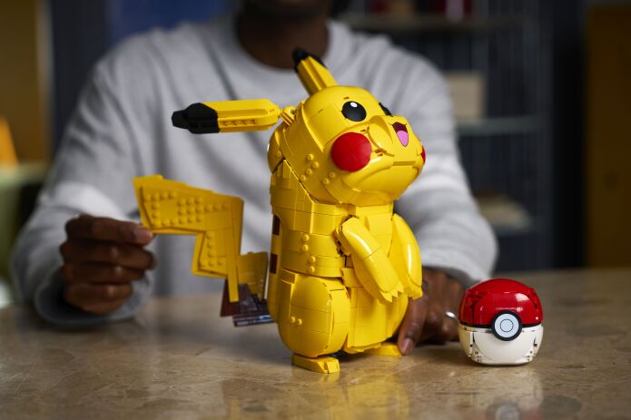 LEGO Pokemon: Pikachu & Poke Ball (72152) (9)