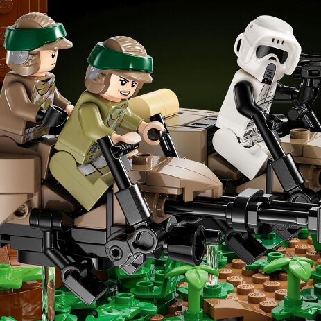 LEGO Star Wars Endor Speeder Diorama (75353) (2)