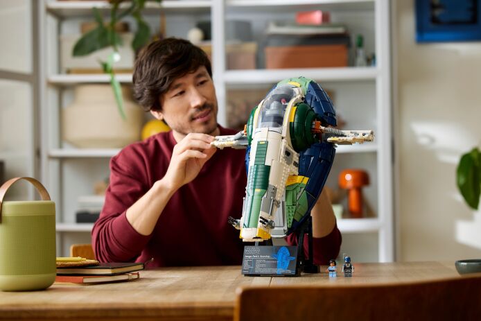 LEGO Star Wars Jango Fett's Firesray Class Starship (75409) (13)