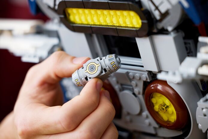 LEGO Star Wars Jango Fett's Firesray Class Starship (75409) (9)