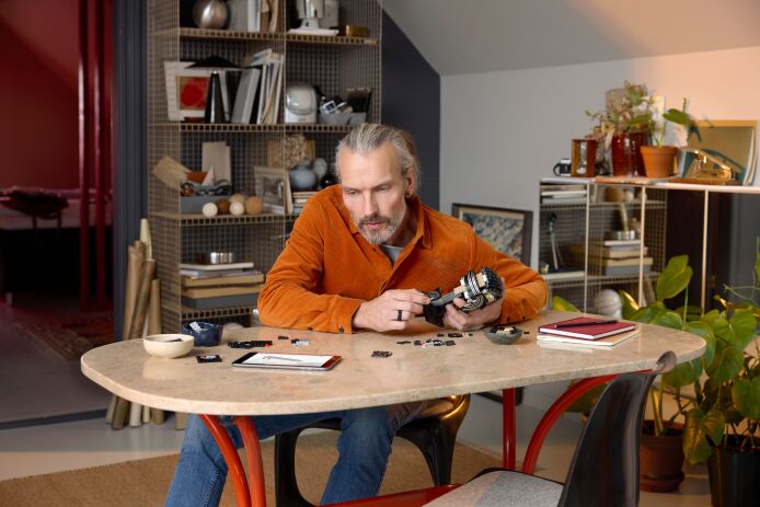 LEGO Star Wars Kaylo Ren Helmet (75415) (4)