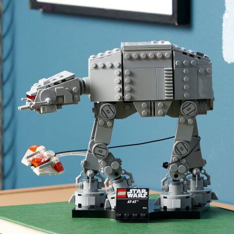 LEGO Star Wars AT-AT (75440) (2)